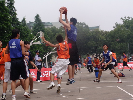 防守
